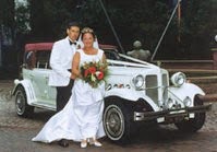 Discount Wedding Cars Direct 1097421 Image 6